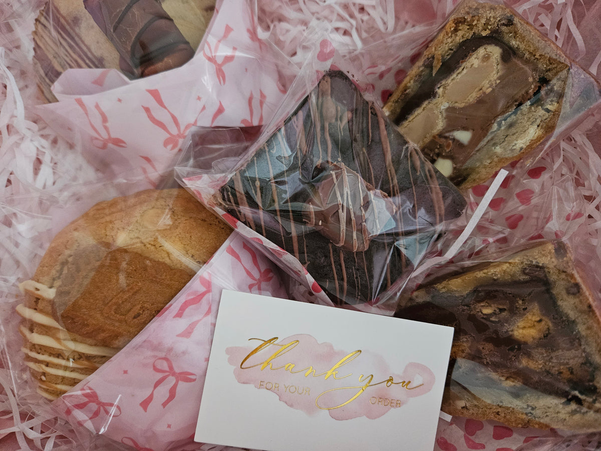 Danni's CakeAway 6 item Mystery Box
