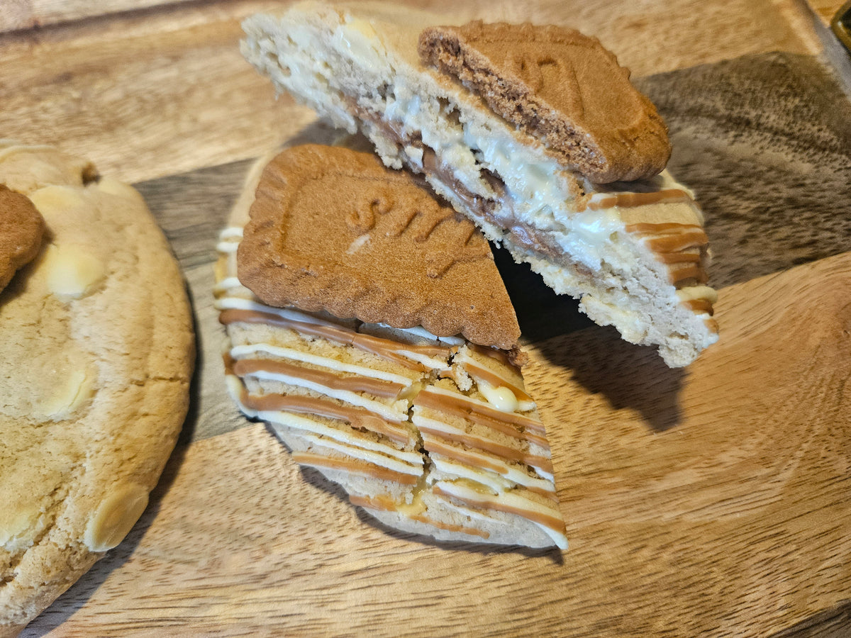 New York City Biscoff Stuffed Cookie