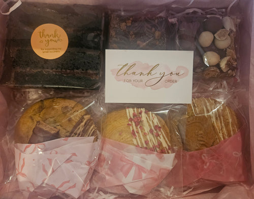 Danni's CakeAway 6 item Mystery Box